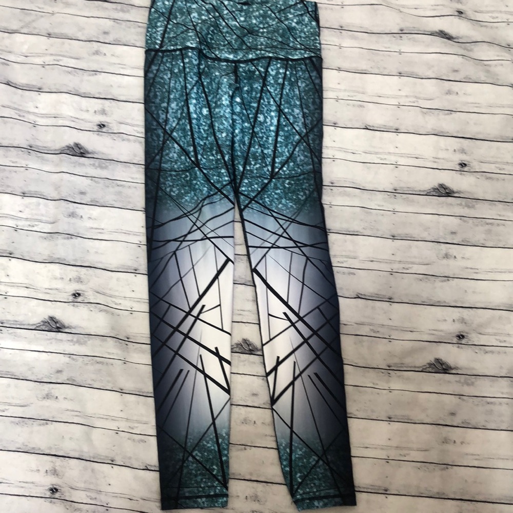 NOLI Athletic Leggings